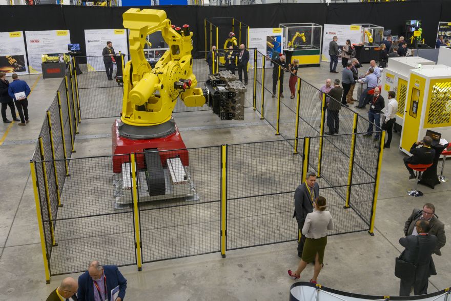Fanuc manufactures its 750,000th robot