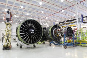 Testing continues on GE90 engine