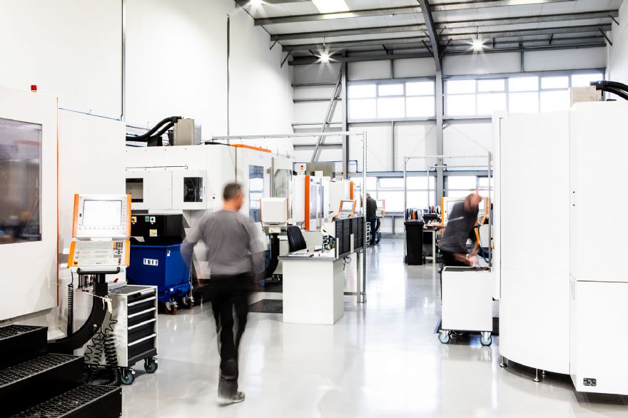 £950,000 support boost for manufacturing SMEs in the South East