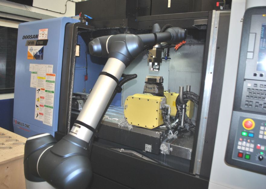 Engineering firm invests in Doosan cobots to boost productivity
