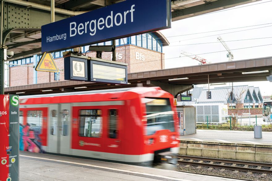 DB and Siemens present ‘the first automatic train’