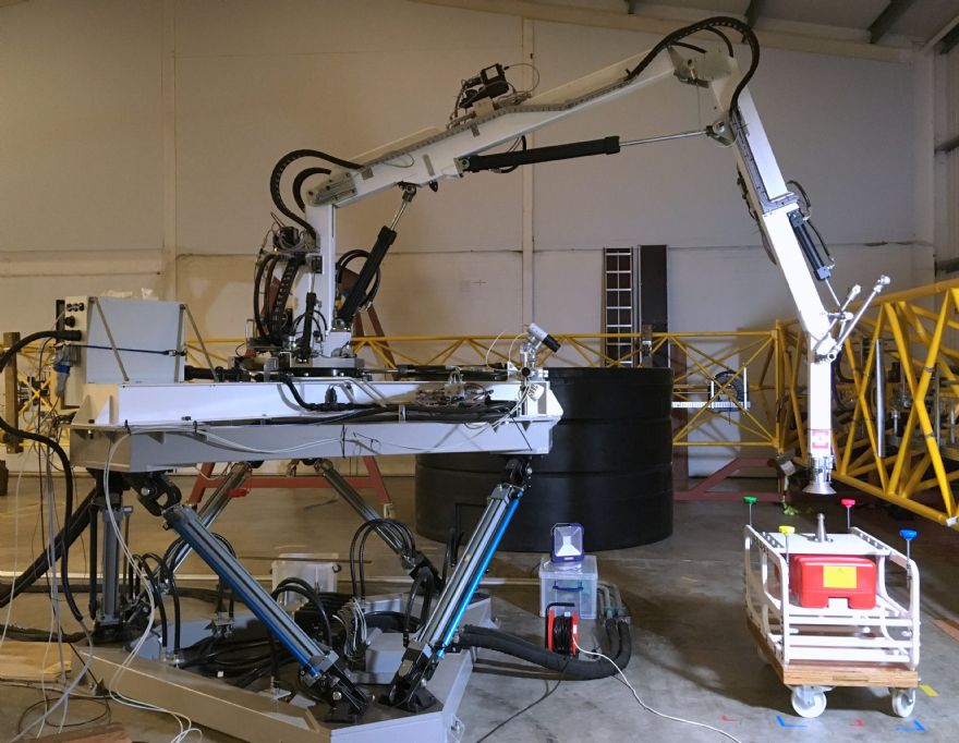Marine-i helps STL develop robotic arm for offshore operations