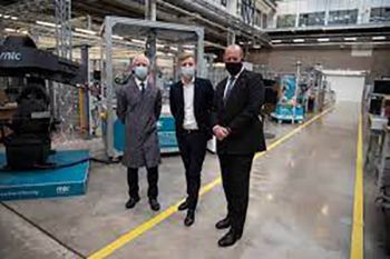 Business Minister sees latest technologies at the MTC