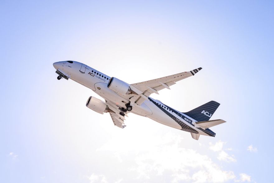 First-ever ACJ TwoTwenty delivered to Comlux