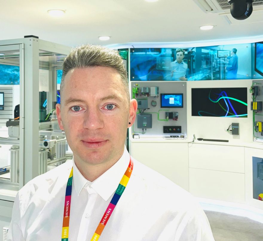 Siemens appoints new head of customer service