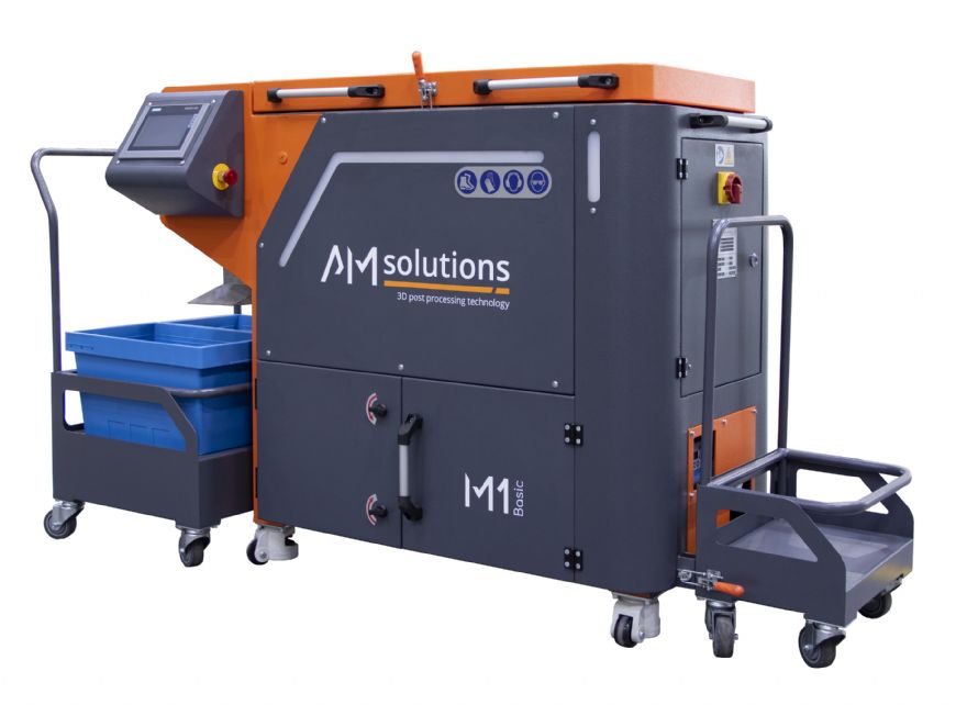 Solid Print3D to distribute M1 Basic machine in the UK