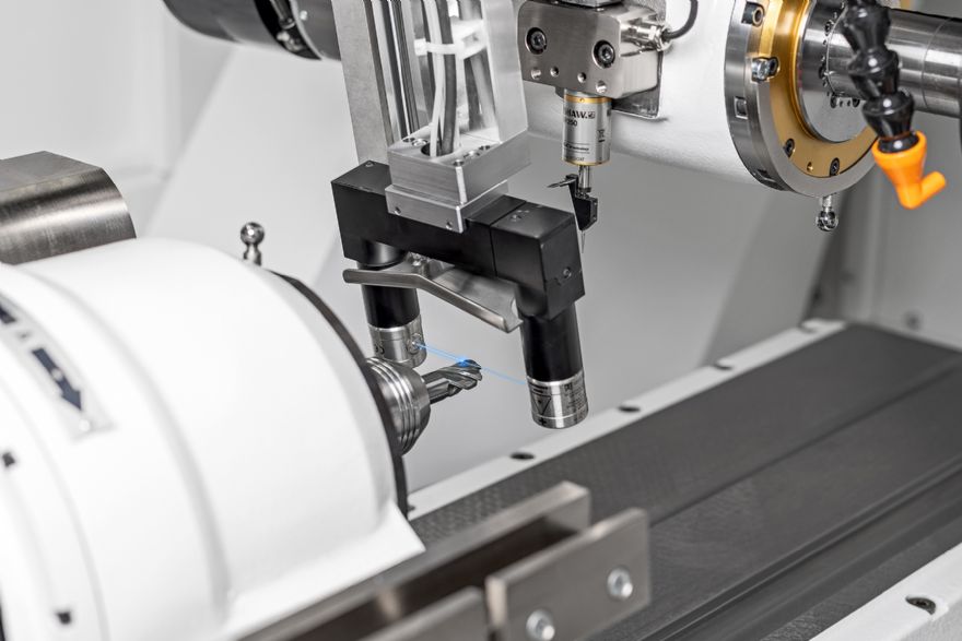 New non-contact cutting tool measurement innovation 