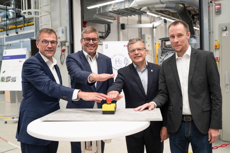 Rolls-Royce commissions first test bench for mtu hydrogen engines