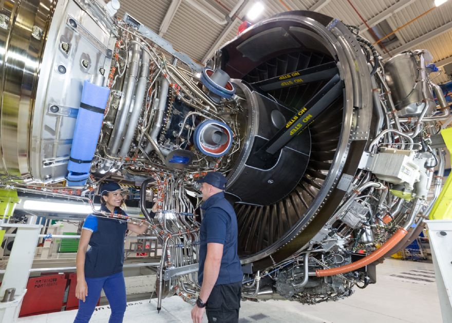 Rolls-Royce Trent XWB-84 reaches 10 million engine flying hours