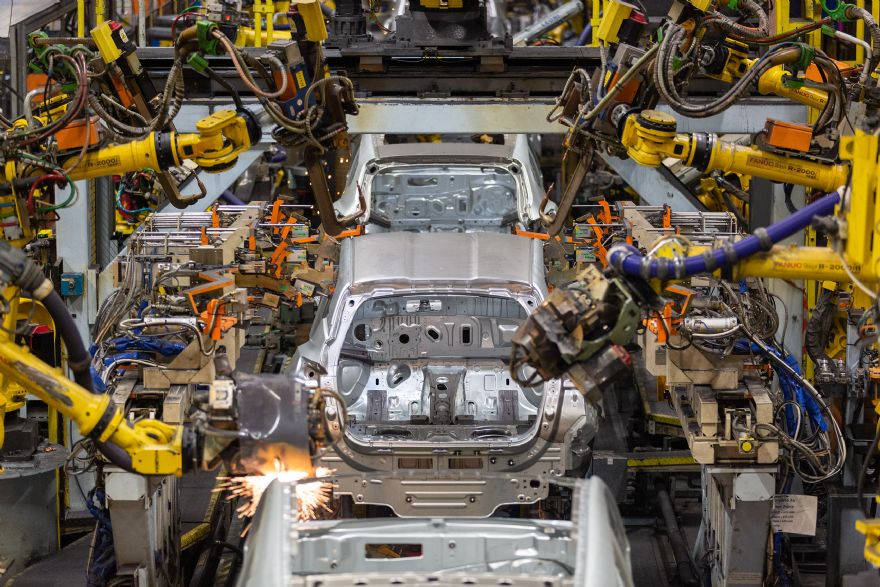 UK car production output returns to growth in October
