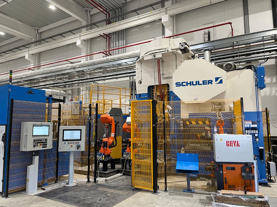 Schuler line commissioned for forging turbine blades for aircraft