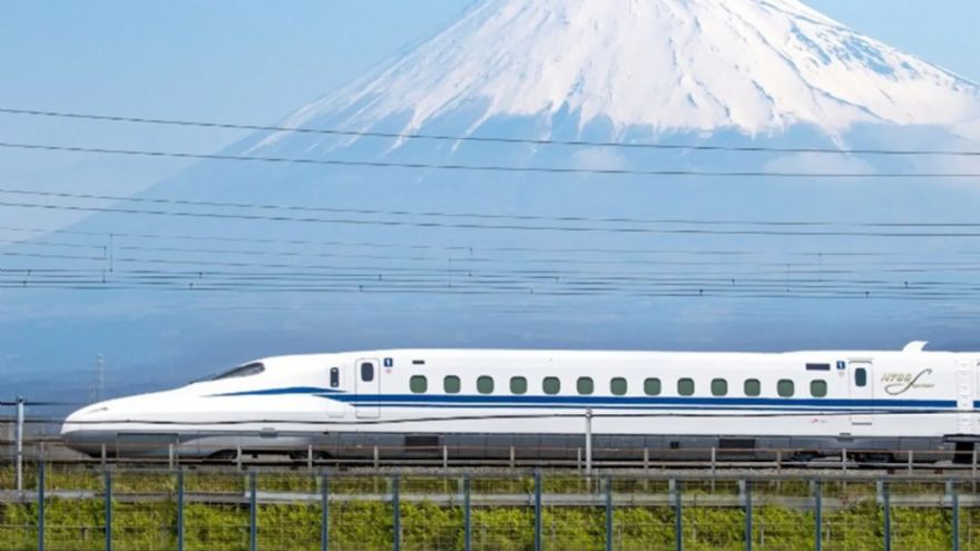 Hitachi and Toshiba to build high-speed trains for Taiwan