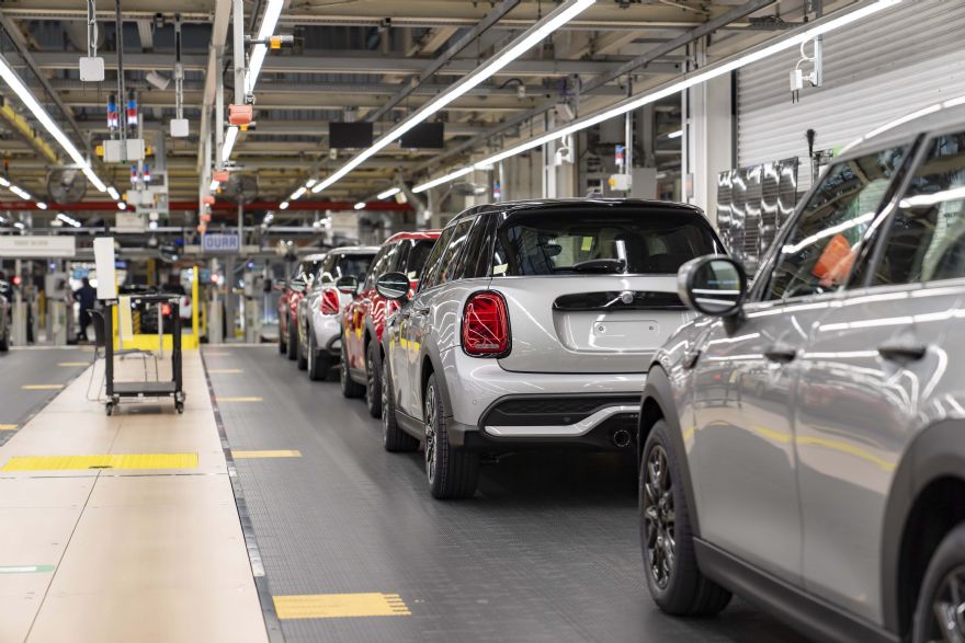 £600 million investment secures all-electric Mini production in the UK