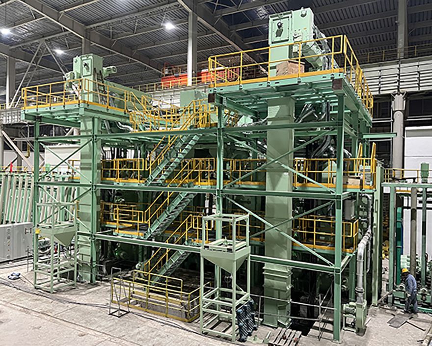 TISCO achieves perfect surface finish on stainless steel plates