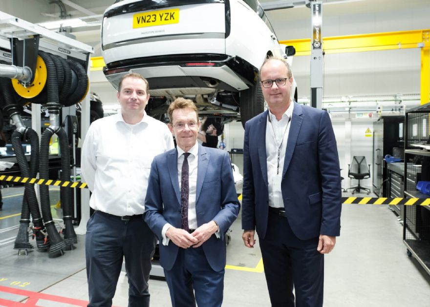 JLR ‘accelerates electrification’ with new Future Energy Lab
