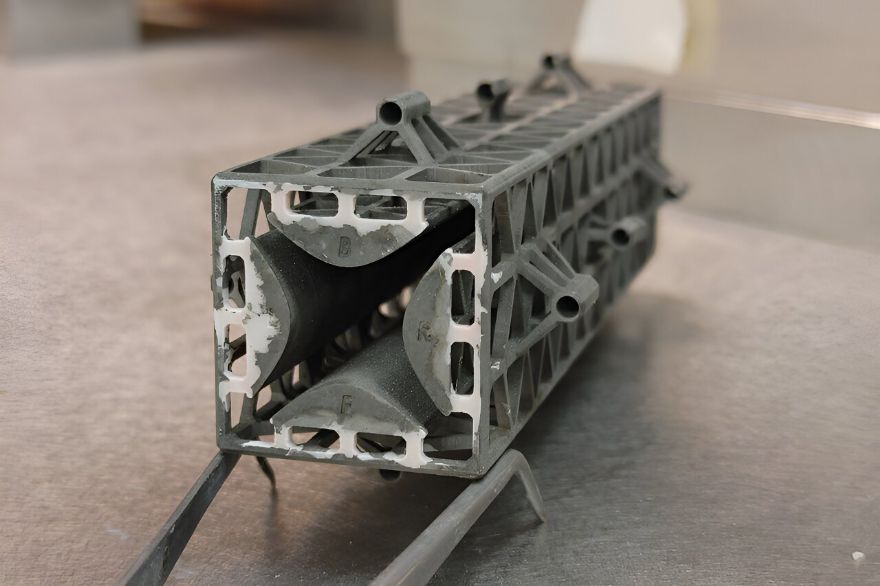 Researchers 3-D print mass spectrometer components