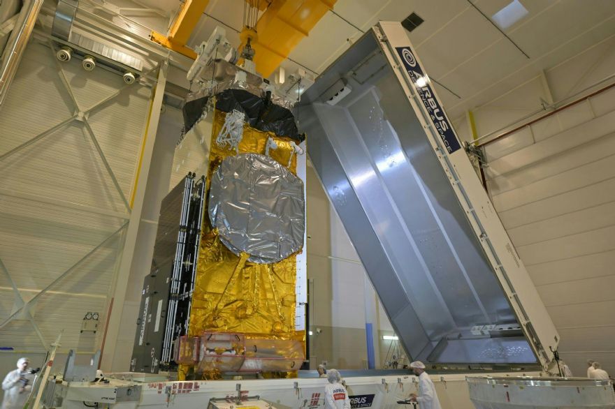 Airbus-built EUTELSAT 36D satellite shipped to US launch site