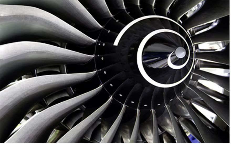 Rolls-Royce invests in large-engine build and services capacity