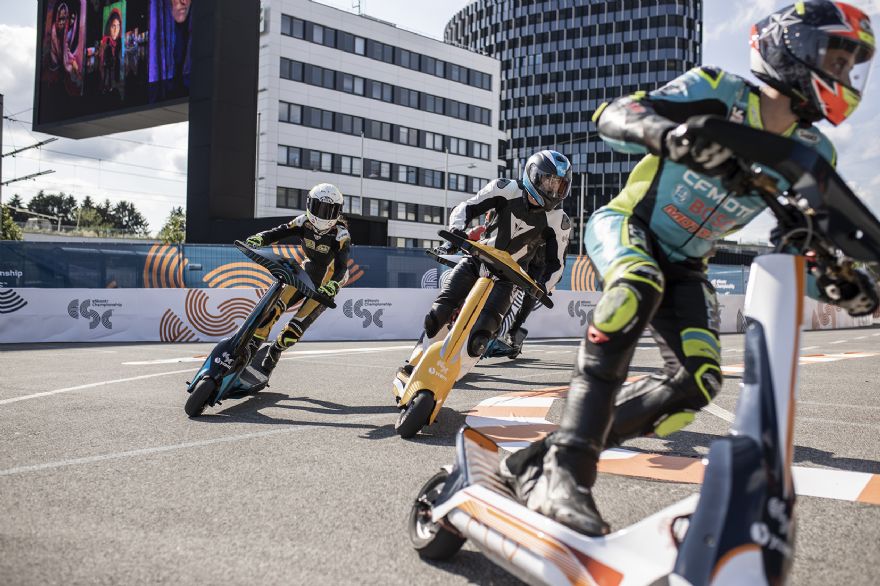 PTC puts YCOM on track with eSkootr S1-X concept