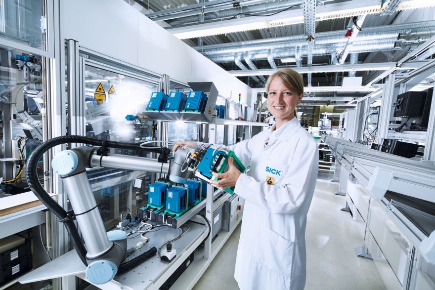 Cobot milestone achieved by Universal Robots