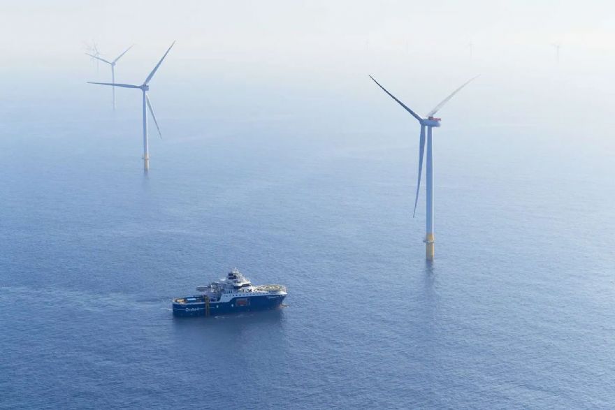 Ørsted’s Hornsea 3 and Hornsea 4 awarded CfDs