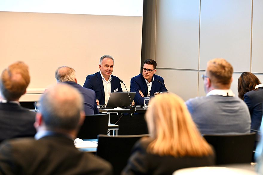 Structural crisis in automotive industry holds back investment
