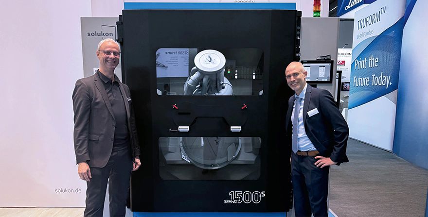 Automated depowdering of extra-large components