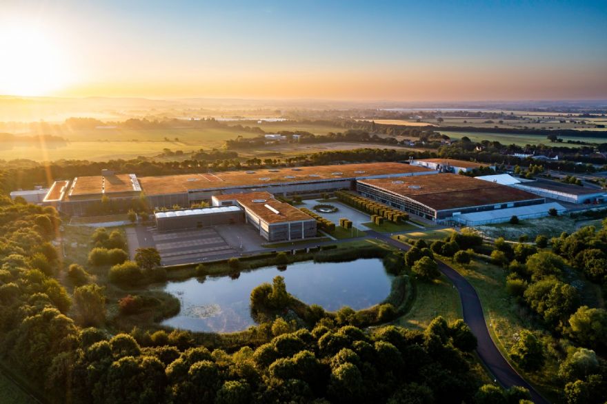 Rolls-Royce Motor Cars to make landmark investment