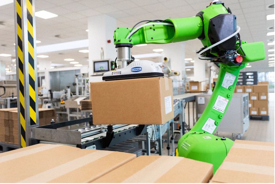 Fanuc cobot ‘eases the  pain’ for pharmaceutical company