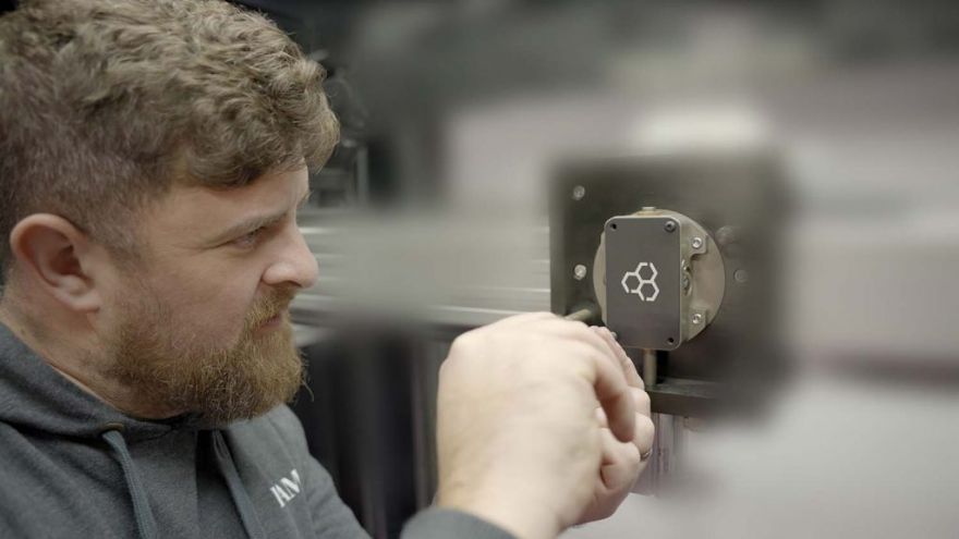 UK-built large-format hybrid 3-D printer to be unveiled