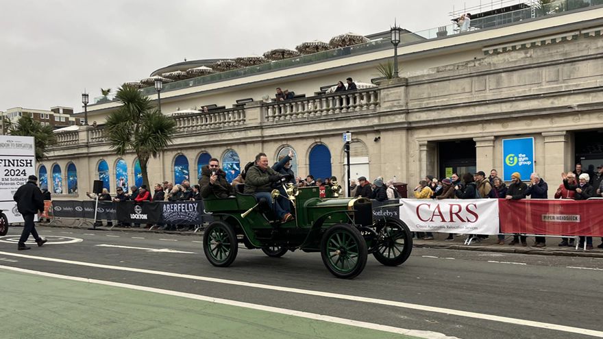 Competition launched for apprentices to drive 120-year-old car