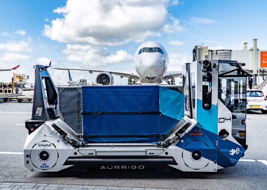 Auto-DollyTug streamlines baggage transfer for Schiphol