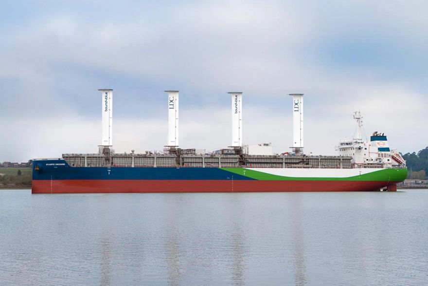 bound4blue installs largest-ever eSAIL suction sails