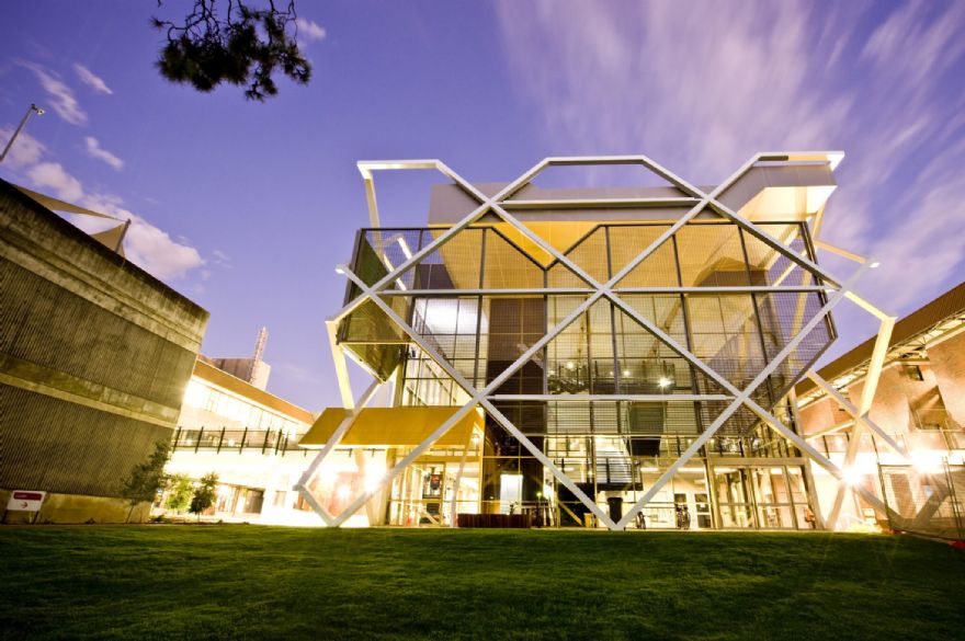 Curtin University to help Australian AM initiative