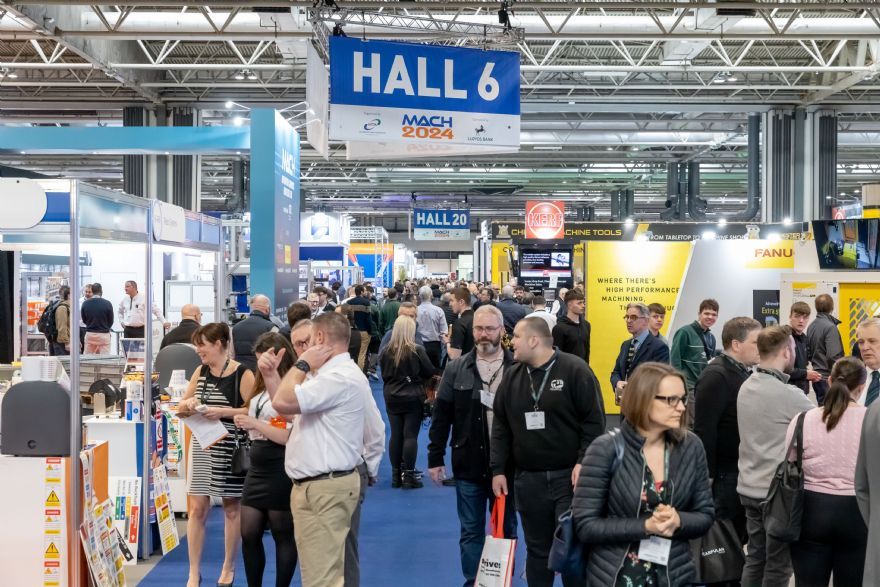 Lloyds announced as headline sponsor for MACH 2026