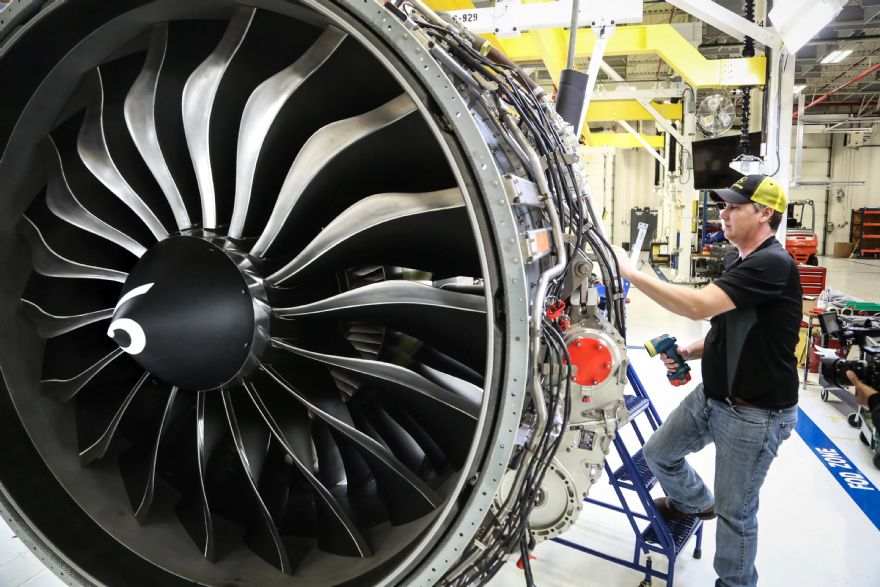 Ryanair purchases CFM LEAP-1B spare engines