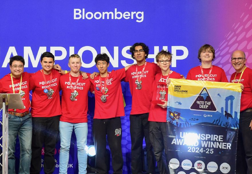 Accu backs STEM in FIRST Tech Challenge UK