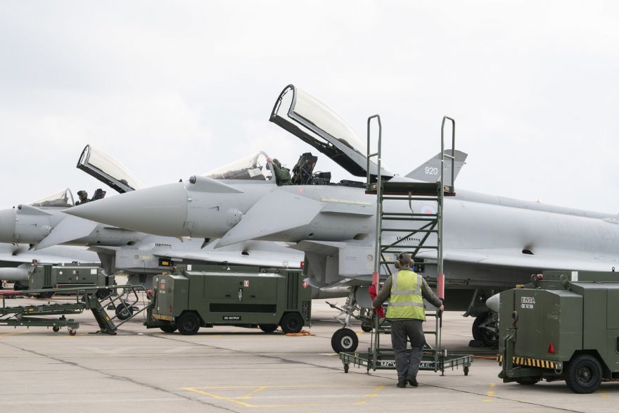 Turkey and the UK sign MoU for purchase of Typhoons