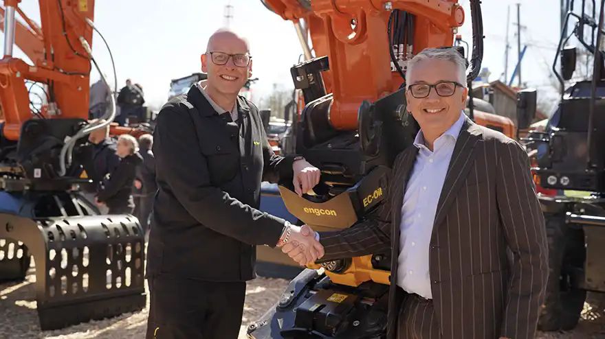 Engcon and Hitachi to boost tiltrotator penetration in Europe