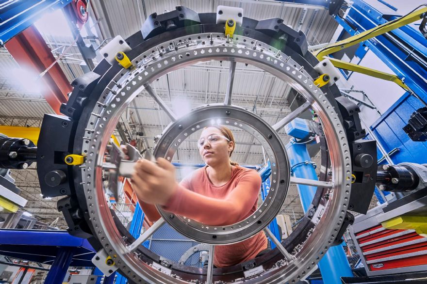 GE Aerospace awards long-term deal to Barnes Aerospace