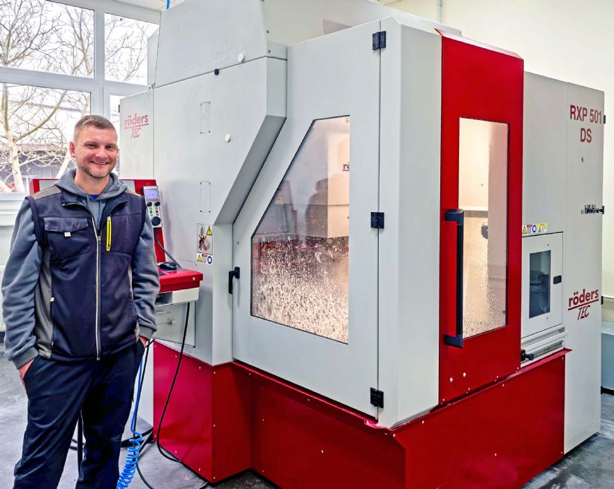 One-step machining of ultra-hard ceramics