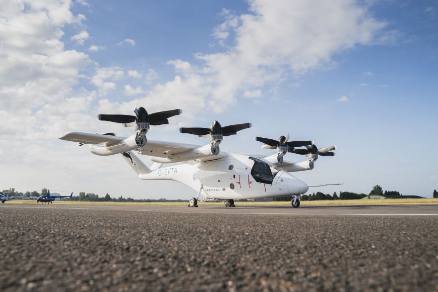 UK Government backs electric aviation innovation