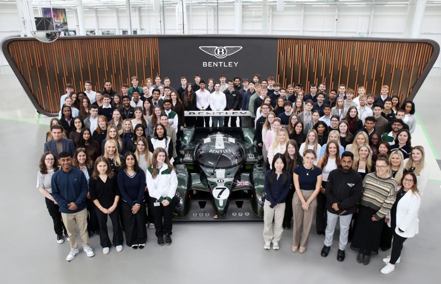 Bentley Motors welcomes 2025 early careers cohort 