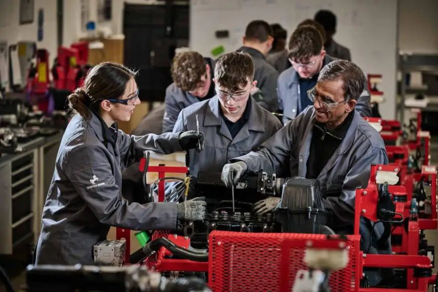 The MTC and Lloyds reach major training milestone