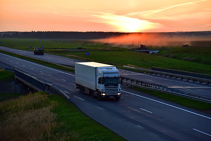 New HGV market falls but ZEV uptake quadruples