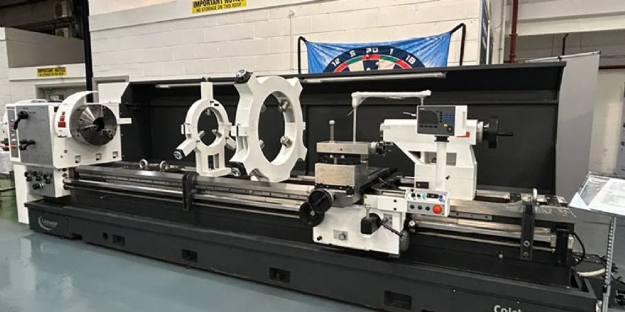 New heavy duty Colchester Magnum HD lathe