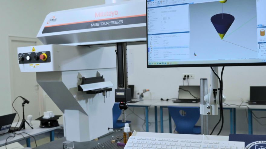 Mitutoyo supports future engineers at Babeș‑Bolyai University