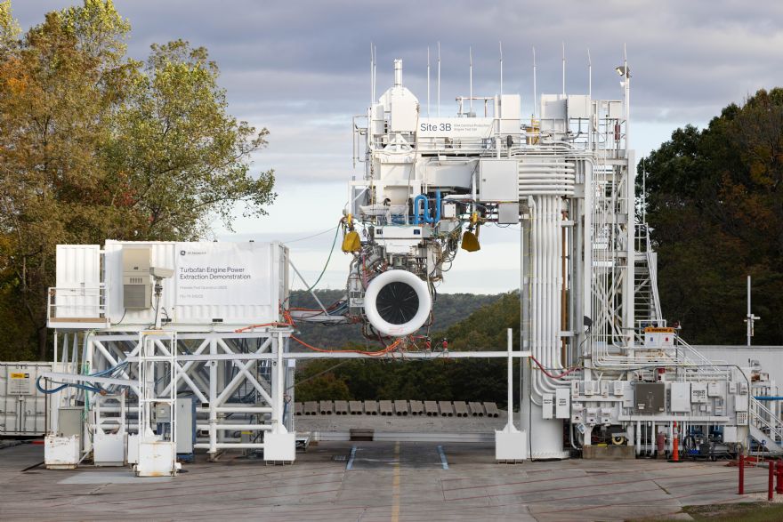 GE Aerospace demos hybrid‑electric narrowbody engine