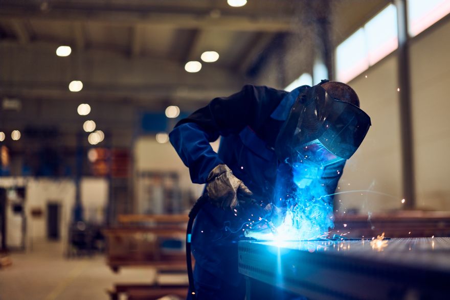 Manufacturing sentiment tumbles as output and orders decline 
