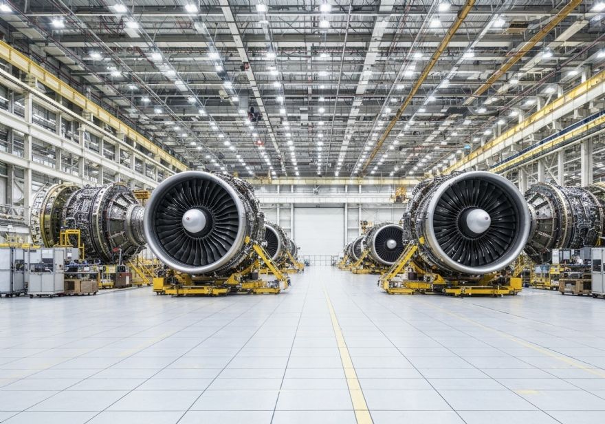 Aerospace upturn drives marginal increase in UK manufacturing output